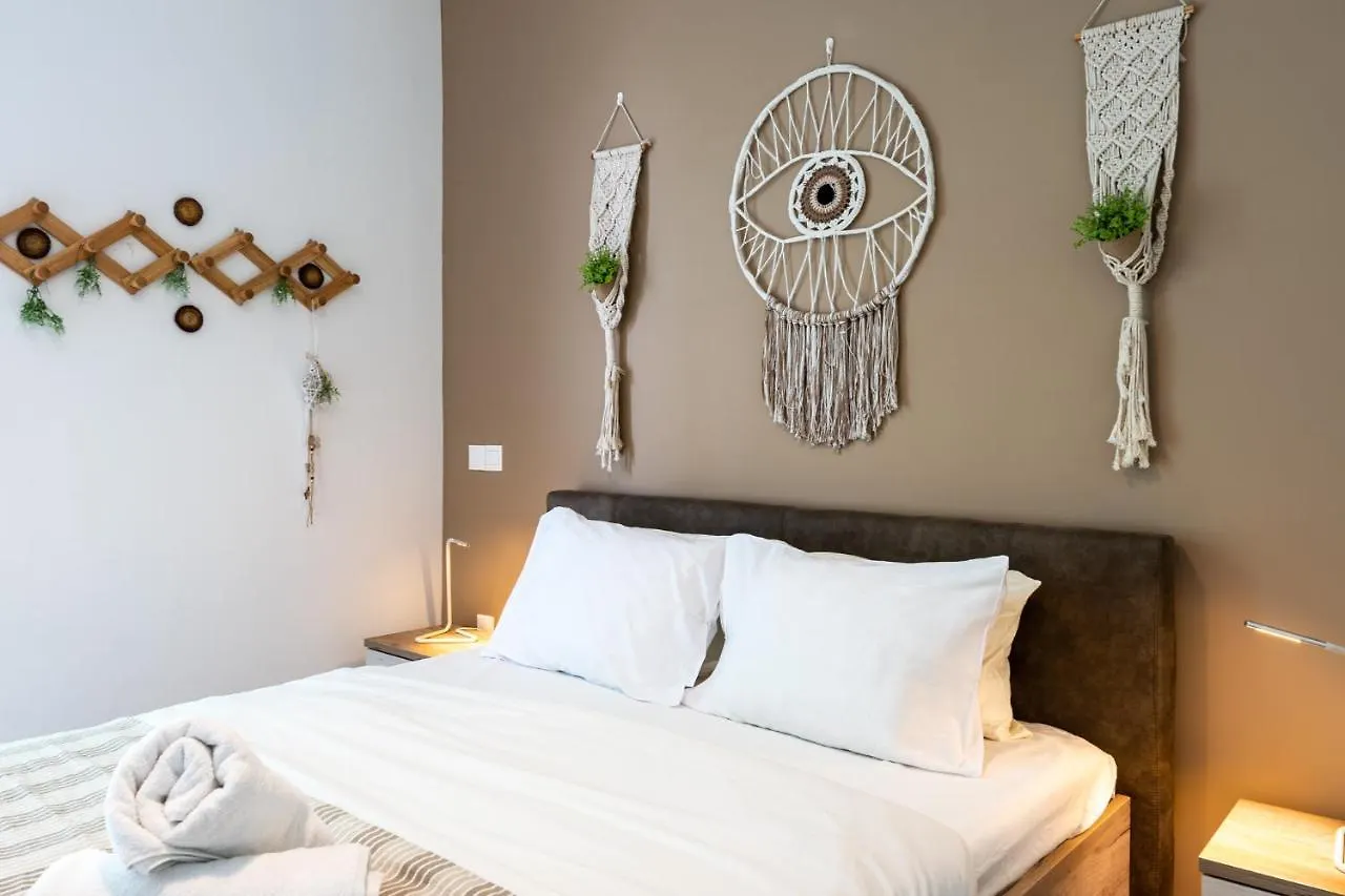 Apartament Bonne Heure 1-Br Apt In Larnaca