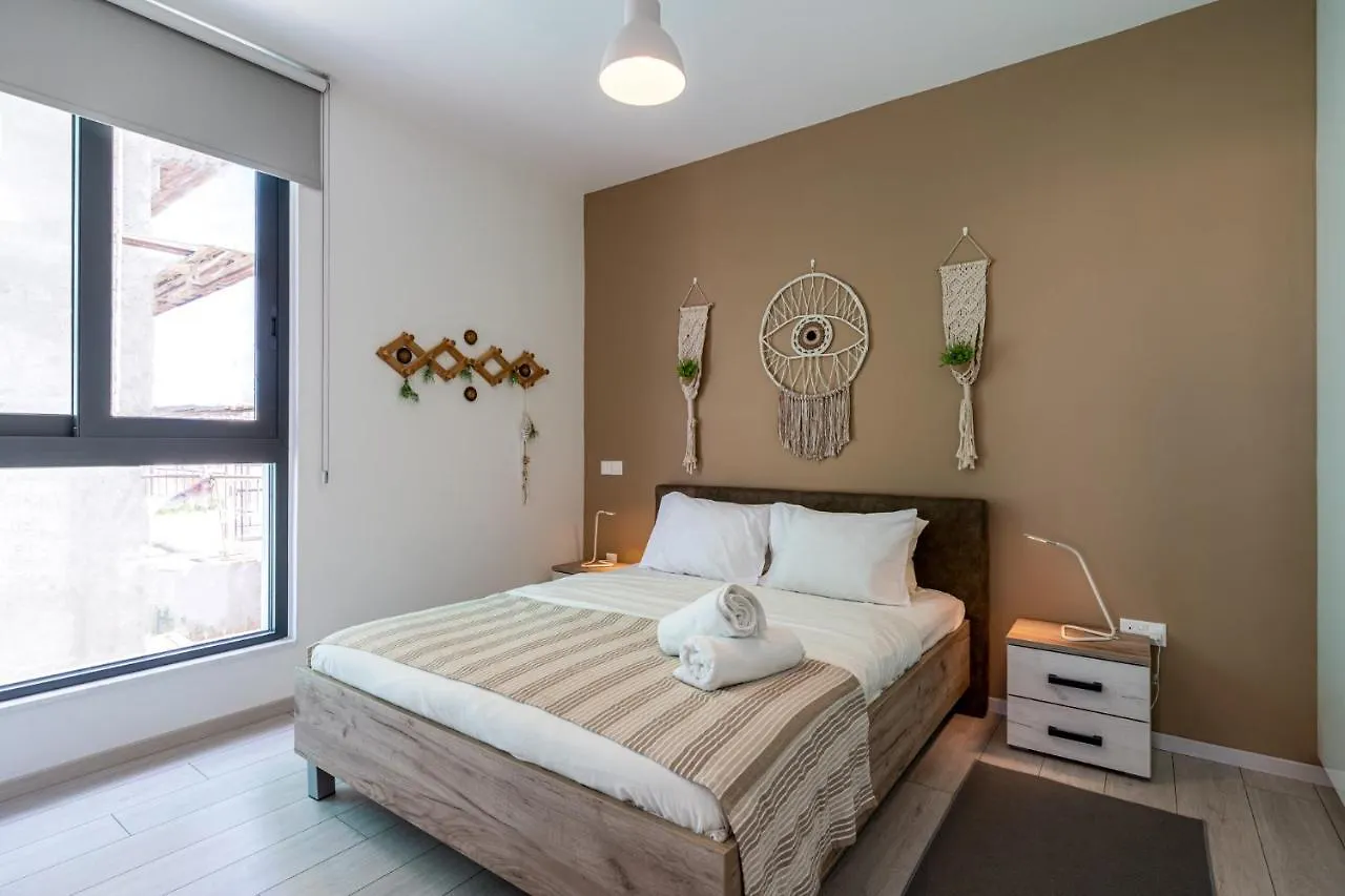 Apartment Bonne Heure 1-Br Apt In Larnaca